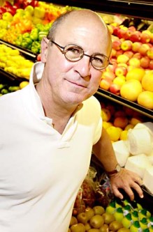 Robert Kenner, director of Food Inc. at Wheatsville Co-op on June 1, 2009